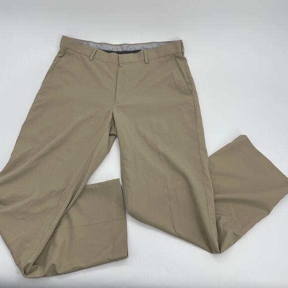 PGA TOUR Men's Flat Front Pants Size 34 x 30 Tan Motionflex 360 Classic Fit Golf - Picture 1 of 6